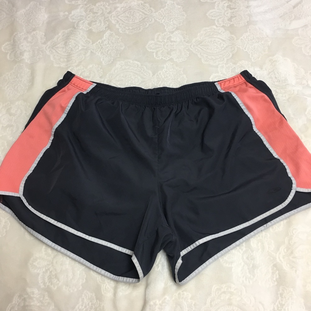 Running shorts, Size Large